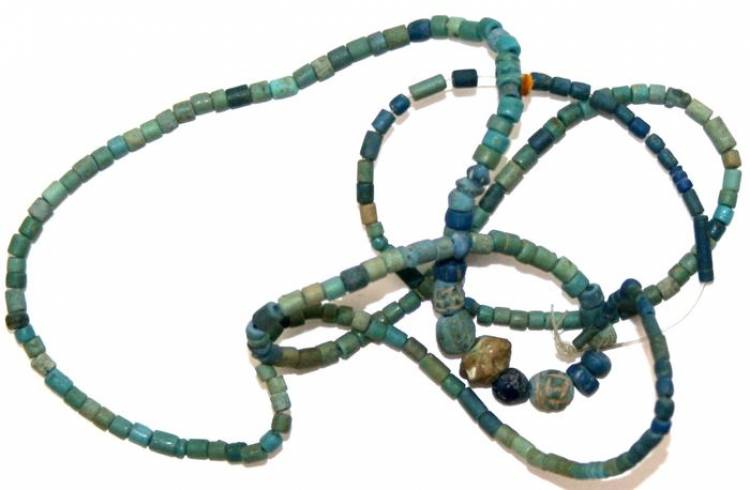 Collana faience egizia con perle in pasta di vetro - ca. 664 - 343 AC (XXVI - XXX Dynastia)