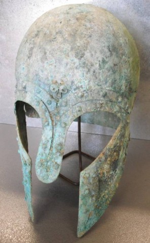 C - ARMI ANTICHE -  - ELMO CORINZIO