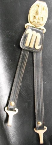 D - ARMI BIANCHE - COLTELLI - PUGNALI  (CP) - SOSPENSIONI PER PUGNALE M37