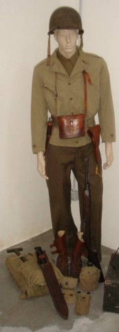 I - MILITARIA STORICA -  - MANICHINO SOLDATO USA  36^ Div. �Texas�