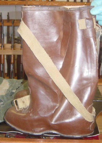 I - MILITARIA STORICA -  - WH   SOVRASTIVALI MOTOCICLISTA GOMMATI