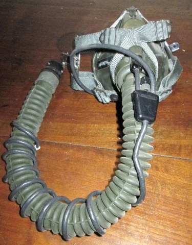 M - AVIAZIONE >1945 -  - USA   MASK OXI.  MBU-5/P