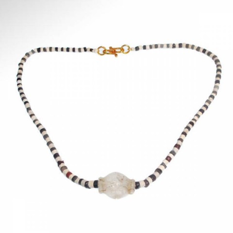 B - ARCHEOLOGIA -  - Collana Vicino Oriente in Steatite con Pendente di Cristallo -	XVIII-XI sec. a.C. (274)