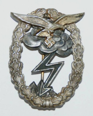 I - MILITARIA STORICA -  - LW - HG DISTINTIVO  ASSALTI A TERRA  2 PEZZI (2)