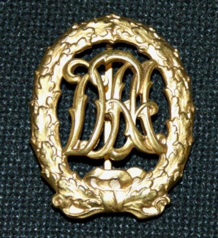 I - MILITARIA STORICA - DECORAZIONI (D) - DISTINTIVO DRA  I  Kl.  s./Swa