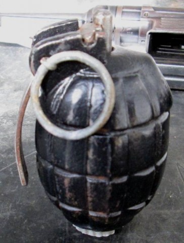 F - ARMI DISATTIVATE - GRANATE-PROIETTILI (GP) - GB  BOMBA MILLS N�36 M MKI II GM (2).