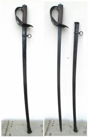 D - ARMI BIANCHE -  - REI SPADA UFF. CAV. Mod.71 BRUNITA (1)