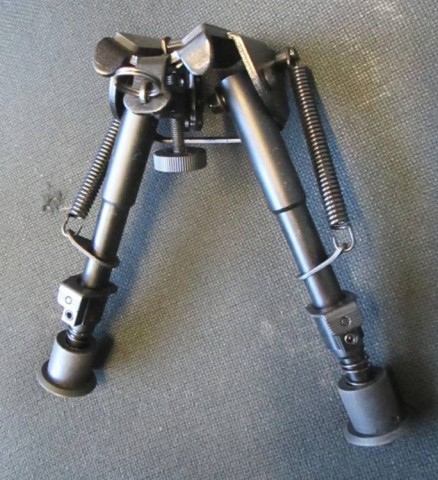 P - MATERIALE TIPO MILITARE -  - BIPIEDE  x  AFFUSTO (ATTACCO CILINDRETTO).