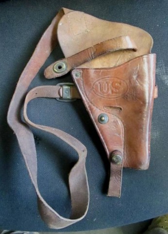 I - MILITARIA STORICA - EQUIPAGGIAMENTO (EQ) - USN  FONDINA ASCELLARE REVOLVER .38  (1)						300,00		