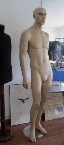 I - MILITARIA STORICA - DIVISE (DI) - MANICHINO SMONTABILE (1) 