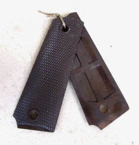 H - ACCESSORI - PARTI DI ARMA (PA) - US � GUANCETTE COLT 1911A1  II GM  BACHELITE	