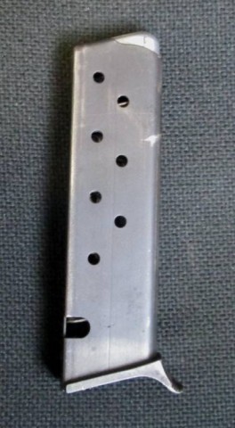 H - ACCESSORI - SERBATOI - SERBATOIO BERETTA  M.51 /52  Cal. 9 Pb. / 7,65 Pb.