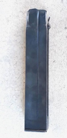 H - ACCESSORI -  - SERBATOIO BERETTA  18/30  (SIRINGA)  25 COLPI  FUNZIONANTE.