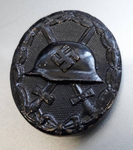 I - MILITARIA STORICA - DECORAZIONI (D) - WH  DISTINTIVO FERITI NERO  1^ Cl. (1) 							70,00