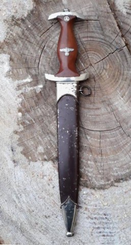 D - ARMI BIANCHE - COLTELLI - PUGNALI  (CP) - DAGA  SA  M.33  (2)	