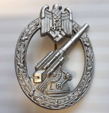 I - MILITARIA STORICA -  - HEER  FLAKKAMPFABZEICHEN �W.H. WIEN�