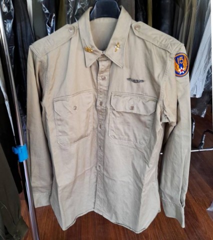 I - MILITARIA STORICA - DIVISE (DI) - USAAF  CAMICIA  PILOTA  ESTIVA  MAGGIORE  15� AIR FORCE c./BREVETTO VOLO.