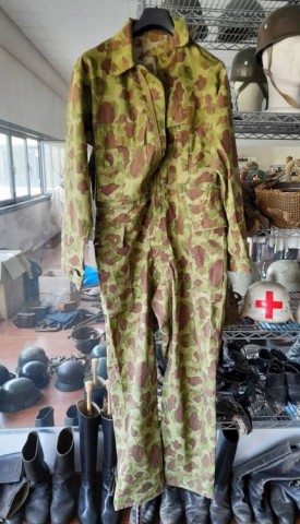 I - MILITARIA STORICA - DIVISE (DI) - USMC  TUTA MIMETICA REVERSIBILE  II GM.