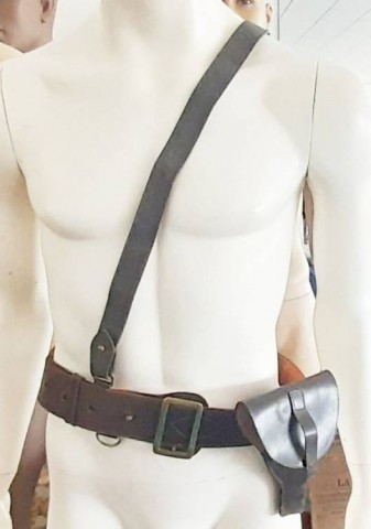 I - MILITARIA STORICA -  - CINTURONE  RSI  UFF. + FONDINA BERETTA M.34  (Uff. X^ MAS).