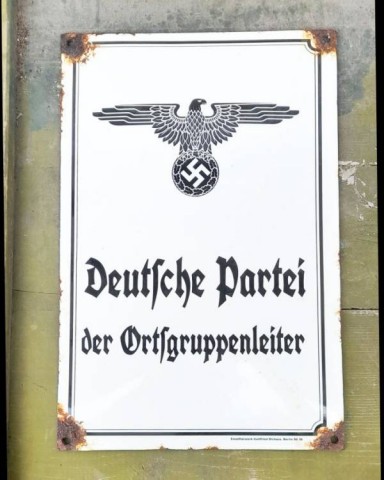 I - MILITARIA STORICA -  - NSDAP   TARGA  in Ferro Smaltato  �Deutche Partei der Ortsgruppenleiter�	cm. 30x20.