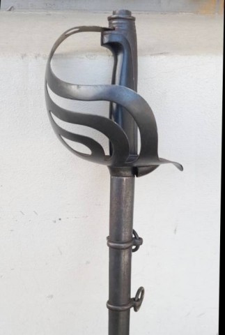 D - ARMI BIANCHE -  - REI   SPADA  Uff. Mod. �88  da Combattimento.  Brunita.   Lama  incisa e accorciata.	