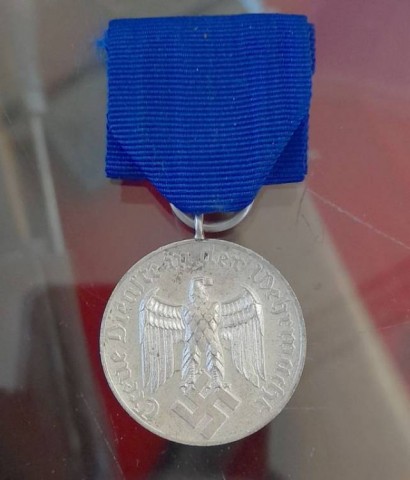 I - MILITARIA STORICA -  - MEDAGLIA  Treuedienst in  der WH Medaille 4 Jahre + NASTRINO