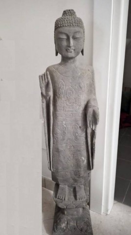 A - ANTIQUARIATO -  - STAUA �Amida Buddha� benedicente in Pietra.  Thailandia, Sec.XIX.  cm. 103.