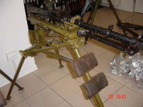 H - ACCESSORI -  - TREPPIEDE  LAFETTE  x  MG.34