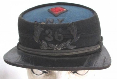 I - MILITARIA STORICA - COPRICAPI (C) - USA  KEPI  UFF. ART.  c.1870/80
