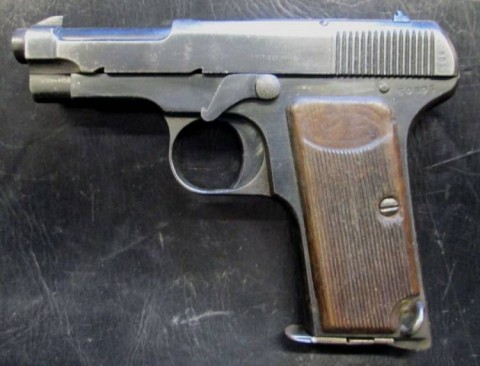 E - ARMI ATTIVE -  - PISTOLA  BERETTA  Brev. 1915 - Mod. 17.  Cal.7,65 Br.