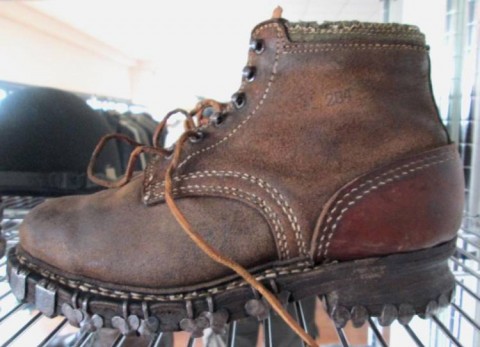 I - MILITARIA STORICA - DIVISE (DI) - WH-SS  SCARPONI  GJ  I TIPO (4 FORI � 4 GANCETTI)