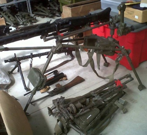 H - ACCESSORI - PARTI DI ARMA (PA) - TREPPIEDE  LAFETTE  con OTTICA x  MG.42-42/59  (Postbellico)