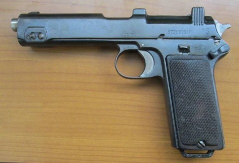 F - ARMI DISATTIVATE - PISTOLE (P) - PISTOLA STEYR  Mod.1912	  scarr.