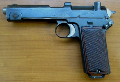 F - ARMI DISATTIVATE -  - PISTOLA STEYR  Mod.1912 (3)	scarr.