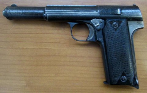 F - ARMI DISATTIVATE -  - PISTOLA  ASTRA  400  Mod. 1921   Cal. 9 Largo	 Scarr.