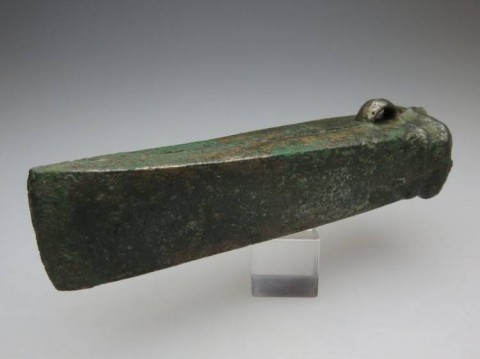 B - ARCHEOLOGIA -  - ASCIA A CANNONE BRETONE IN BRONZO � 1100-700 a.C. (39)