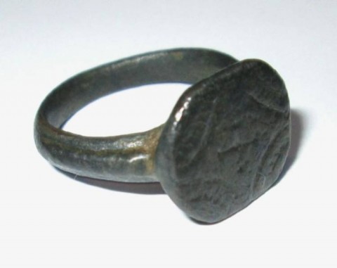 B - ARCHEOLOGIA -  - ANELLO ROMANO IN BRONZO  (1)