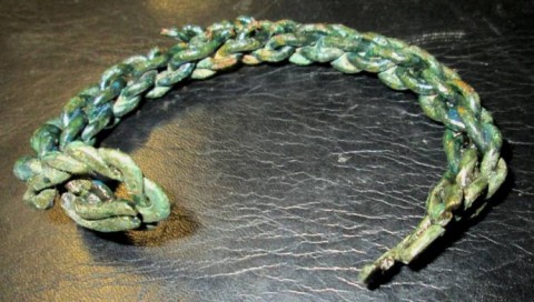B - ARCHEOLOGIA -  - BRACCIALE VICHINGO FILO BRONZO � IX-XI SEC. (2) 