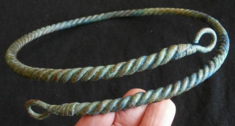 B - ARCHEOLOGIA - COLLANE (CO) - Collare (Torc) Altomedievale Vichingho in Bronzo  �  IX-XI  sec. d.C.