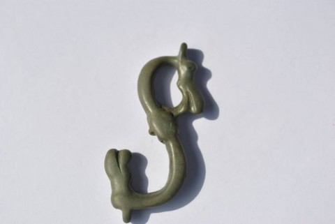 B - ARCHEOLOGIA - PENDENTI / AMULETI (P/A) - Pendente �J�rmungandr�  Vichingo in Bronzo - IX-XII sec. d.C.  (170)