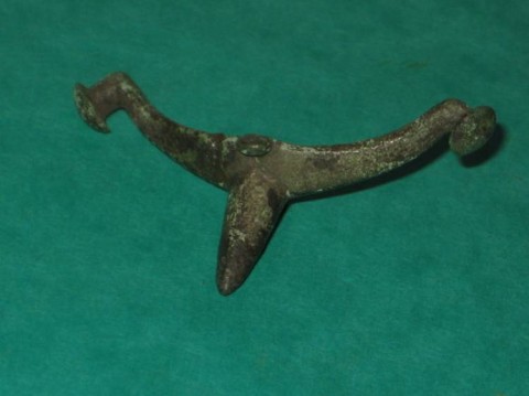 B - ARCHEOLOGIA -  - Sperone  in Bronzo Romano - 56 mm - I-III sec. d.C.  (222)