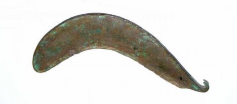 B - ARCHEOLOGIA - ARMI (AR) - Falce in Bronzo con Codolo � 20 cm. �  800-600 a.C.  (221)