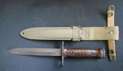 D - ARMI BIANCHE -  - E.I.  BAIONETTA M.4 x BM.59  (Nuova)