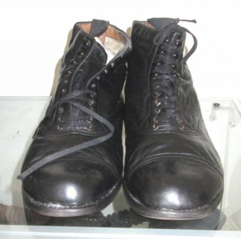 I - MILITARIA STORICA - DIVISE (DI) - KM	SCARPONCINI PELLE DI SERVIZIO