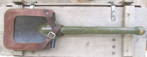 I - MILITARIA STORICA - EQUIPAGGIAMENTO (EQ) - LW  	PALA FISSA + PORTAPALA  (FJ-HG)  PELLE MARRONE