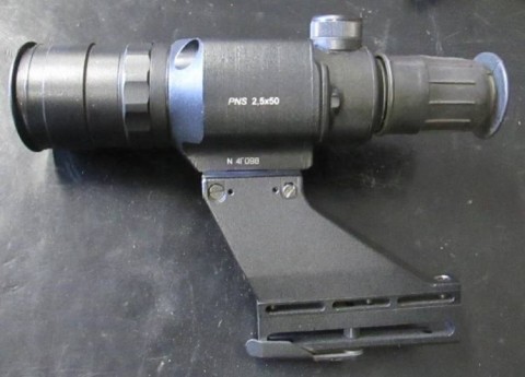 H - ACCESSORI - OTTICHE (O) - VISORE Notturno Night Vision Vomz Bom3 PNS2.5x50  + ATTACCO Originale x AK-Dragunov