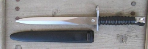 D - ARMI BIANCHE -  - BAIONETTA  SIG  STGW.57								90,00