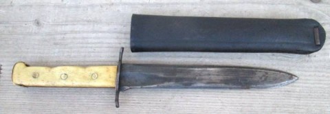 D - ARMI BIANCHE - COLTELLI - PUGNALI  (CP) - PUGNALE DA ARDITO II MOD.  UFF. SUP./GENERALE  IMP. OSSO.