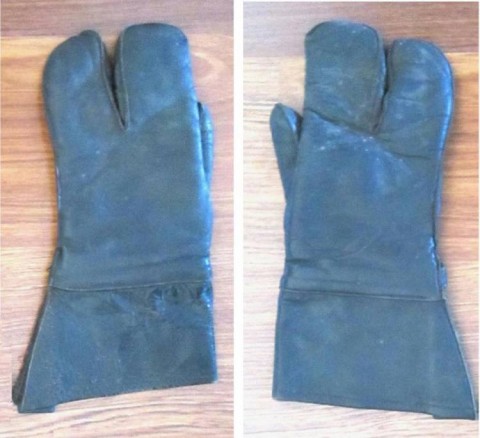 I - MILITARIA STORICA -  - WH	 GUANTI IN PELLE IMBOTTITI MOTOCICLISTI (3 Dita).