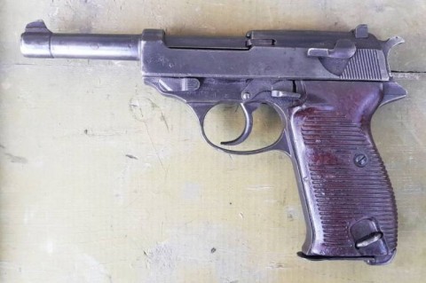 F - ARMI DISATTIVATE -  - PISTOLA  P.38  �ac 44� .